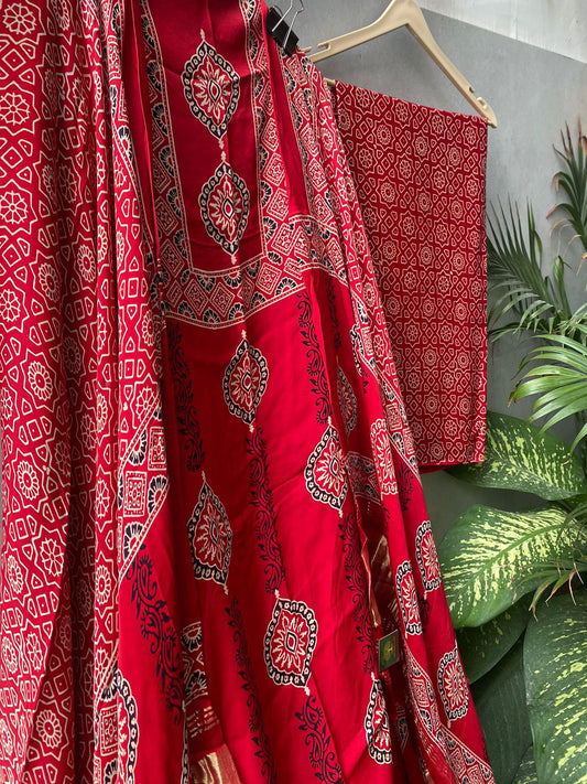 Modal Silk Set with Gaji Silk Dupatta