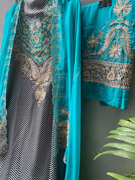 Nazaakat Embroidered Farshi Salwar Set with Aqua Dupatta