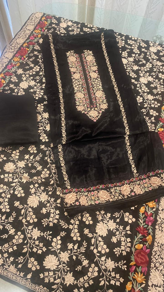 Velvet Bloom – Black Embroidered Velvet Ensemble